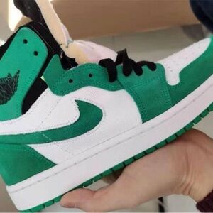 Jordan 1’s stadium green